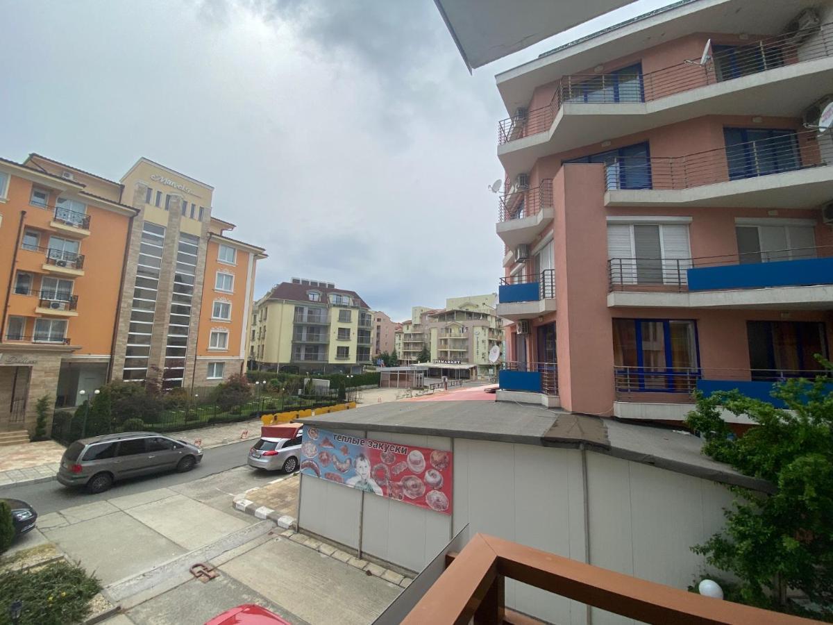 One bedroom apartment in Villa Itta Sunny Beach Buitenkant foto