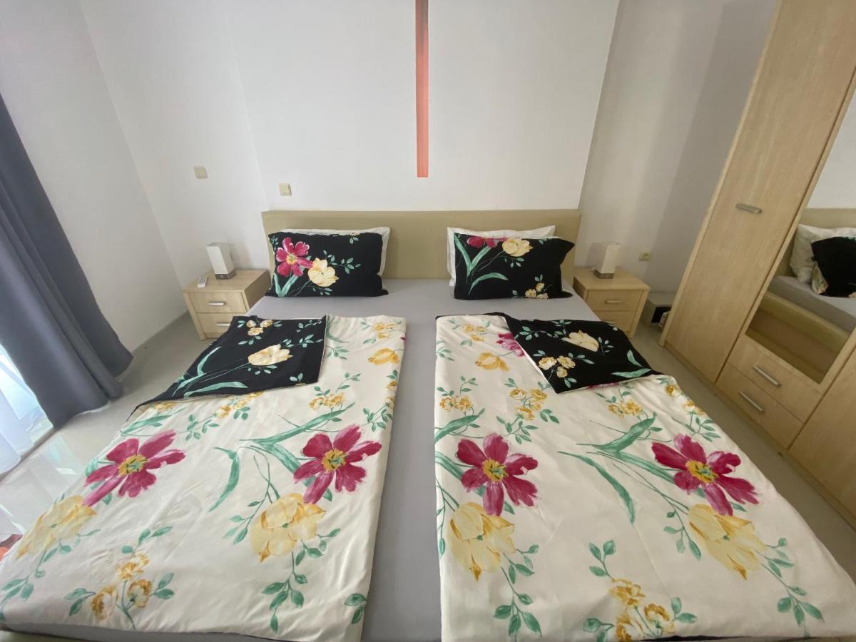 One bedroom apartment in Villa Itta Sunny Beach Buitenkant foto