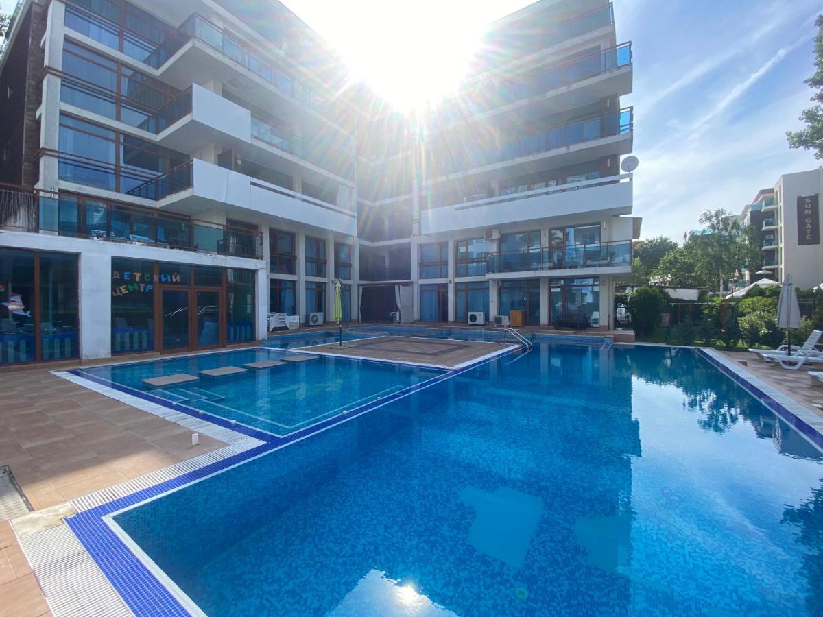 One bedroom apartment in Villa Itta Sunny Beach Buitenkant foto